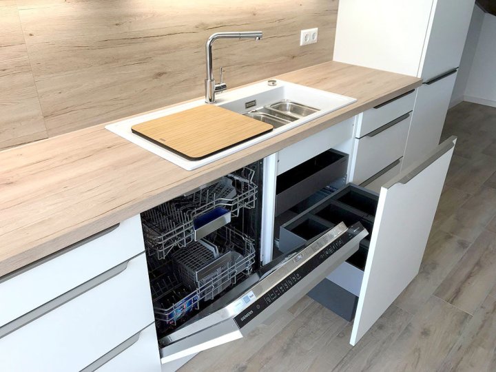 16-bring-farbe-in-deine-designkueche-4