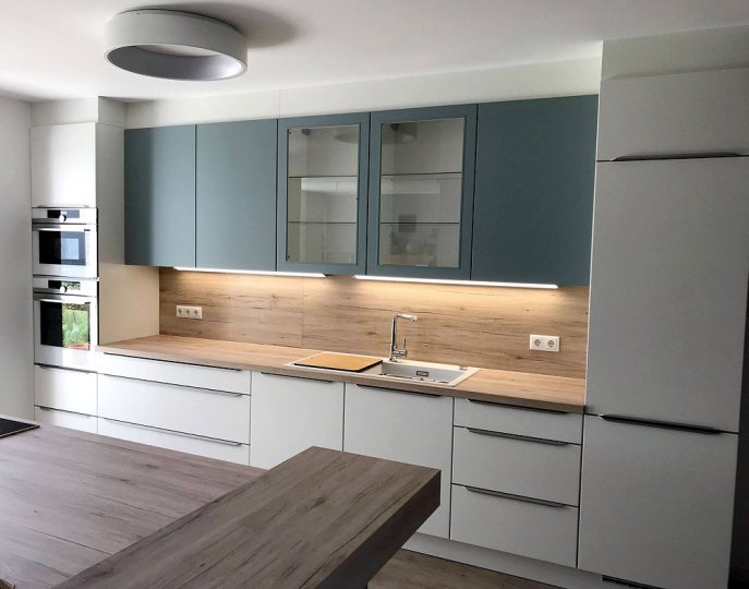 16-bring-farbe-in-deine-designkueche-1