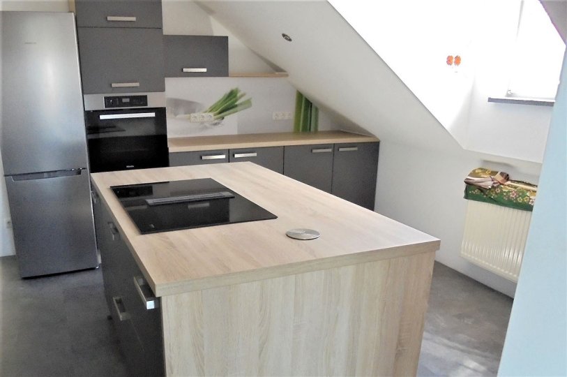 02-zeitlose-kueche-mit-frischen-akzenten-3