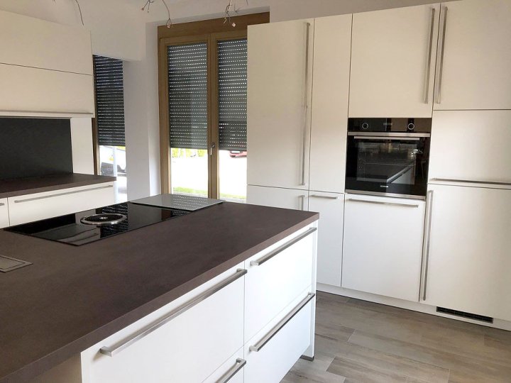 15-tolle-neue-kueche-mit-seidenmatt-lackierten-fronten-6